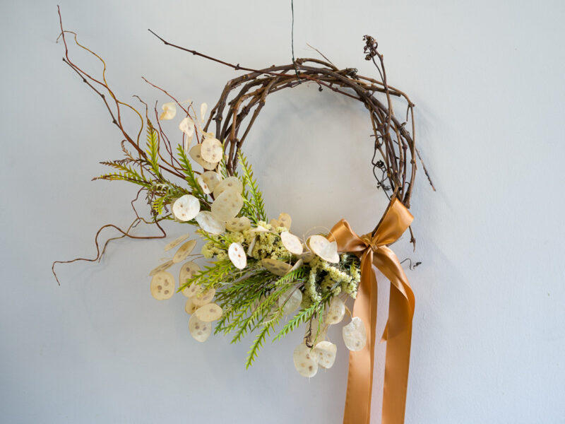 Lunaria & grevillea wreath